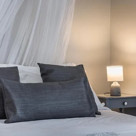 Appartement Zados Garden Villa, Nomade