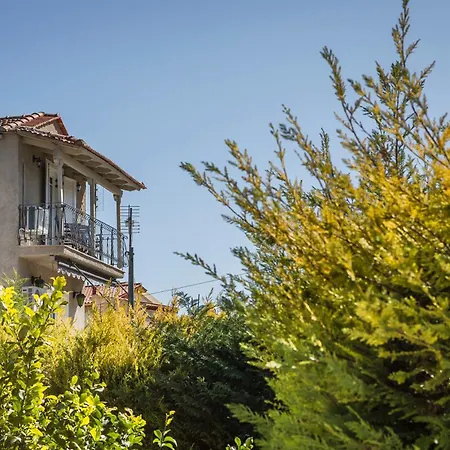 Apartment Nomade - 2br Bright Maisonette - Garden View Lixouri