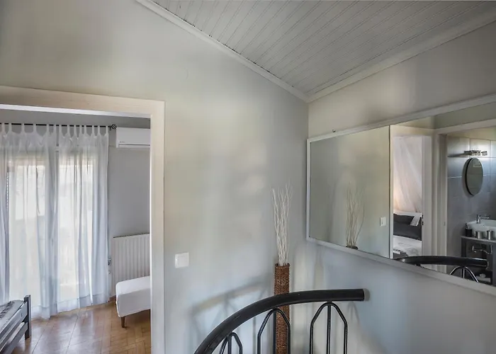 Zados Garden Villa, Nomade Διαμέρισμα