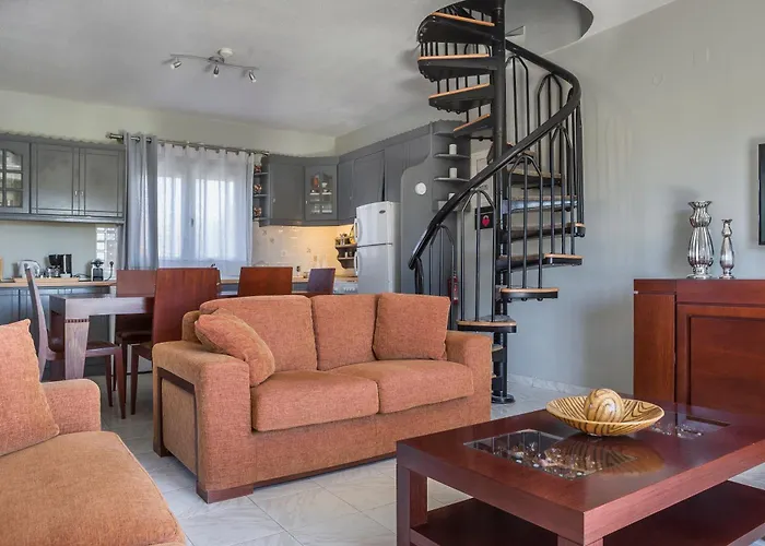 Zados Garden Villa, Nomade דירה